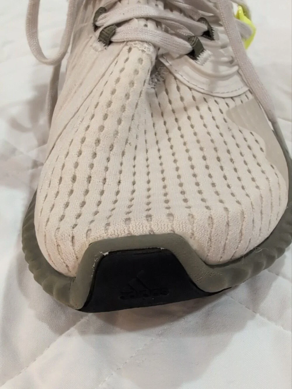 Adidas Alphabounce Instinct shoes